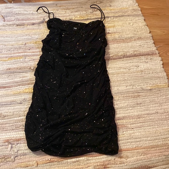 HOCO DRESS - Picture 1 of 1